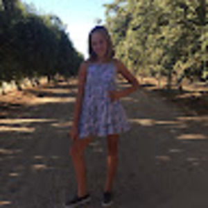 Meet your Posher, Lola